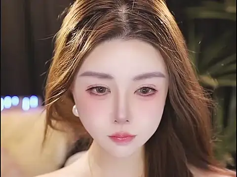 Qiaoqiao  online show from July 23, 10:46 am
