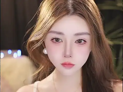 Qiaoqiao  online show from July 25, 10:18 pm