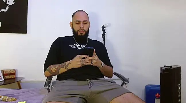 Snapshot of samir_music chatting on December 3, 3:44 pm samir music online show from December 3, 3:44 pm