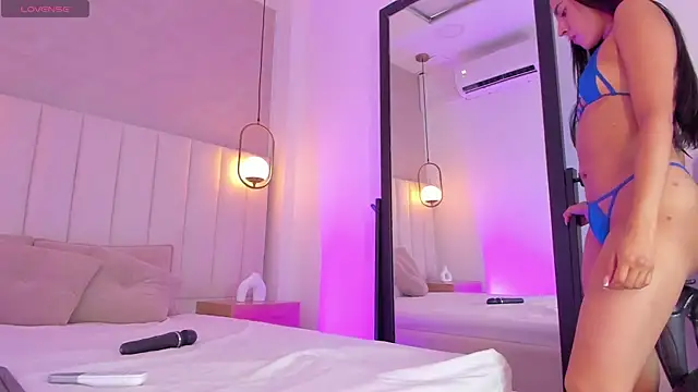 kosmic Angel online show from March 6, 12:30 pm