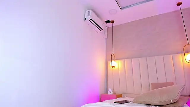 kosmic Angel online show from March 10, 6:23 pm