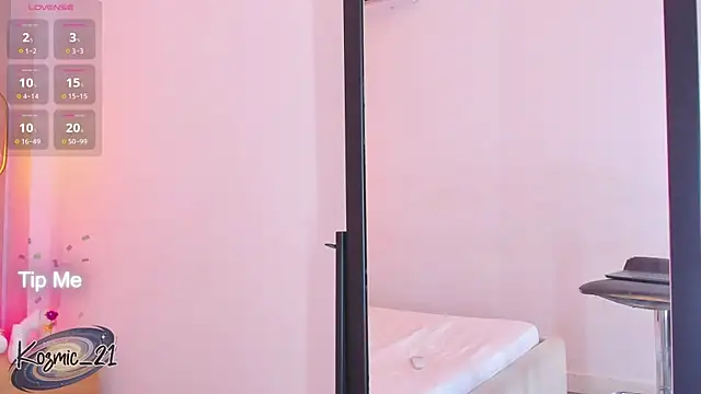 kosmic Angel online show from November 18, 2:43 pm