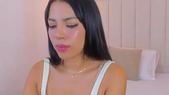 Snapshot of kosmic_Angel chatting on February 2, 1:54 pm kosmic Angel online show from February 2, 1:54 pm