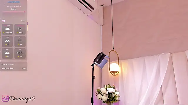 Snapshot of kosmic_Angel chatting on February 27, 1:11 pm kosmic Angel online show from February 27, 1:11 pm