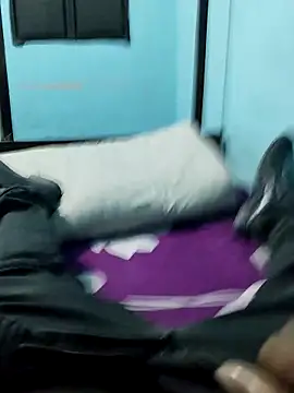 Snapshot of bdsex4466 chatting on February 15, 3:58 am bdsex4466 online show from February 15, 3:58 am