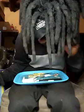 Snapshot of Hentaii001 chatting on September 27, 3:44 am Hentaii001 online show from September 27, 3:44 am