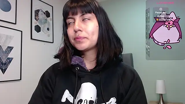 amy adams1 online show from November 24, 4:01 am