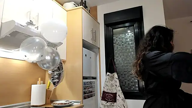 desertd2310 online show from January 23, 12:14 am