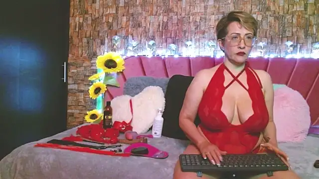 Isabelle Lov18 online show from December 21, 3:36 am