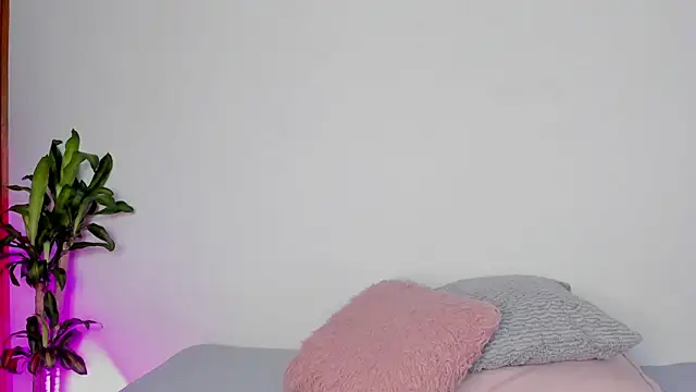 Snapshot of _NATAHSA_ chatting on January 13, 4:08 pm NATAHSA online show from January 13, 4:08 pm