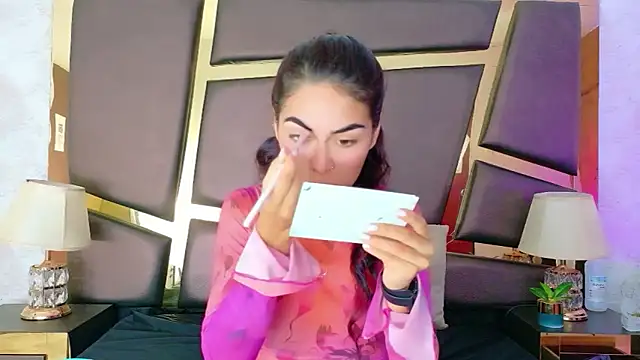 NicoleEsposito online show from October 4, 12:36 pm