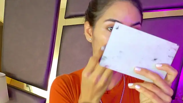 NicoleEsposito online show from October 18, 12:39 pm