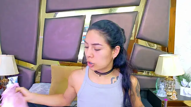 NicoleEsposito online show from March 23, 12:31 pm