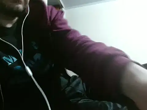 camiloking1720 online show from February 19, 9:36 pm