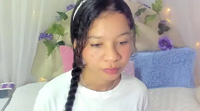 brithany rousee online show from December 21, 3:20 pm