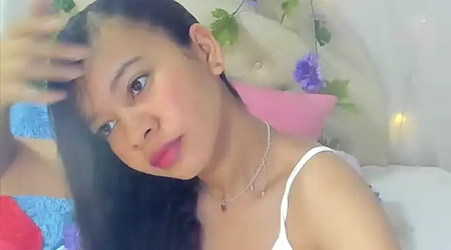 brithany rousee online show from December 23, 3:33 pm