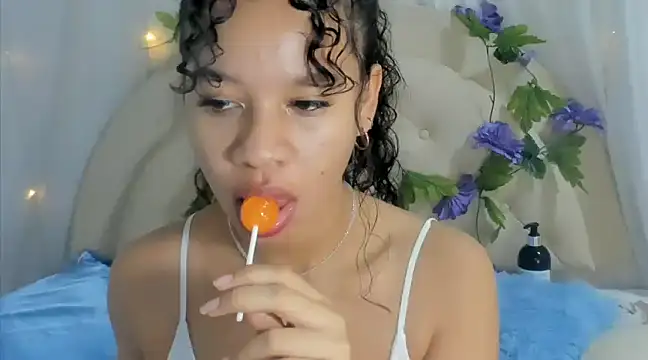 brithany rousee online show from January 3, 10:29 pm