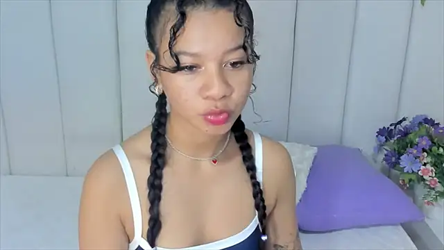 brithany rousee online show from February 11, 10:28 pm