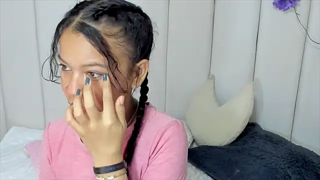 brithany rousee online show from February 20, 7:41 pm