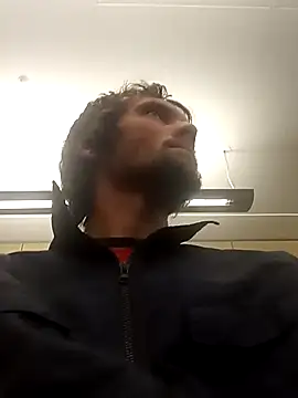 Snapshot of luke_thighwalker2469 chatting on March 20, 3:47 pm luke thighwalker2469 online show from March 20, 3:47 pm