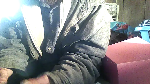 luke thighwalker2469 online show from December 2, 3:51 pm