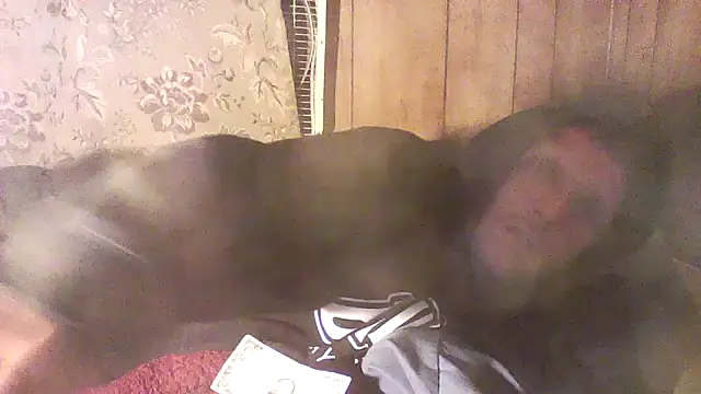 luke thighwalker2469 online show from April 23, 3:52 am