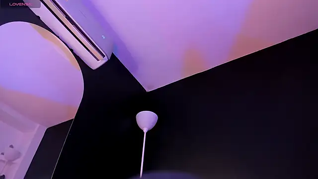 ALICEPOIXXXON online show from February 11, 4:35 pm