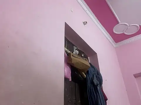 princeraj42 online show from March 20, 6:20 pm