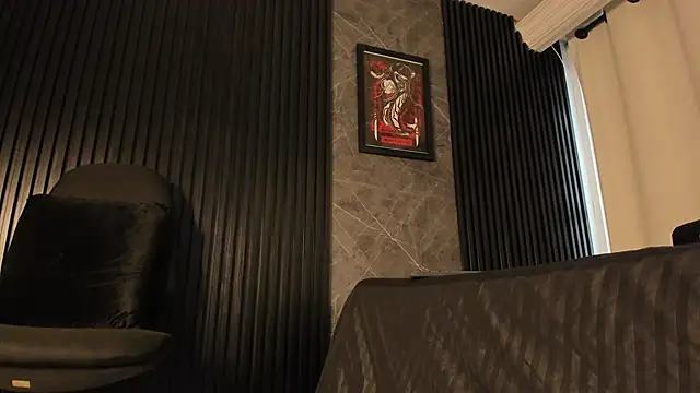 BambiiQueen online show from March 2, 12:43 pm