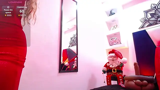 ChalotteGrey online show from December 15, 4:44 pm