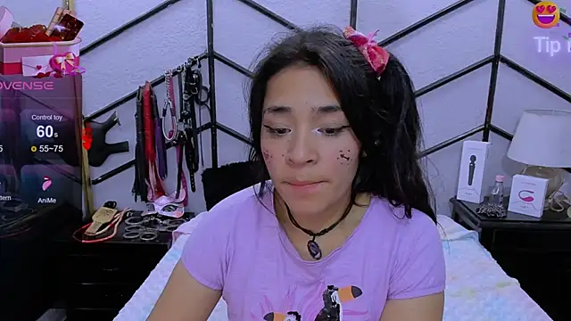 AlanaLuck online show from February 19, 10:09 pm