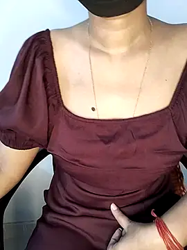 Snapshot of Ms_Neera chatting on February 16, 3:38 pm Ms Neera online show from February 16, 3:38 pm