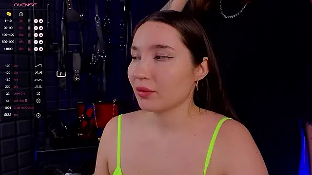 Snapshot of domDani_subMay chatting on December 3, 5:23 pm domDani subMay online show from December 3, 5:23 pm