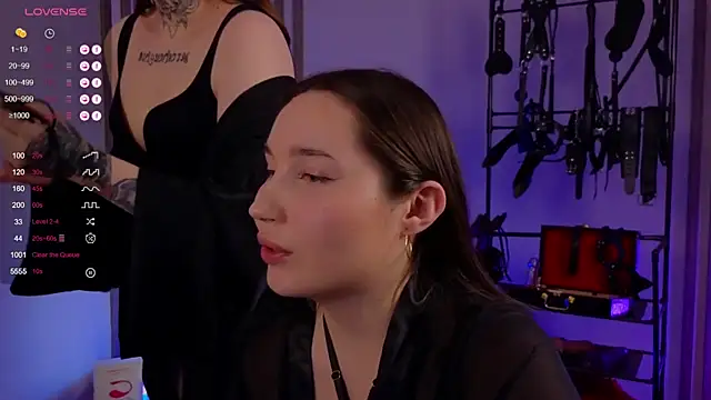 Snapshot of domDani_subMay chatting on February 1, 8:37 pm domDani subMay online show from February 1, 8:37 pm