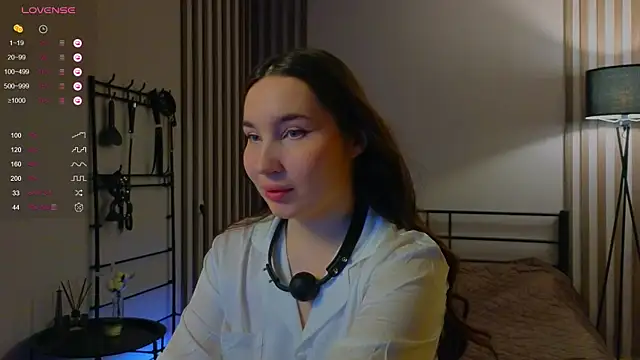 Snapshot of domDani_subMay chatting on March 2, 3:02 am domDani subMay online show from March 2, 3:02 am