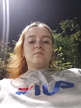 Nanna and Balder online show from April 4, 2:43 am