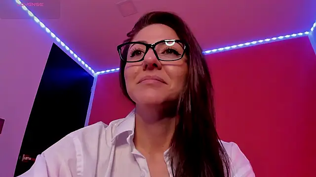Ich Bin Julia online show from May 29, 9:51 am