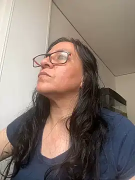 Freya Artemisa online show from January 8, 9:01 pm