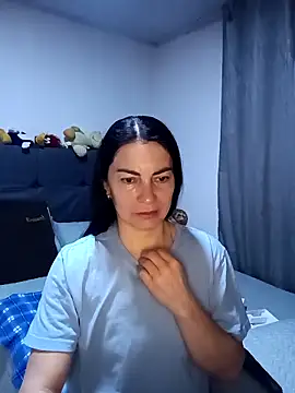 renata hot1 online show from April 16, 1:28 am