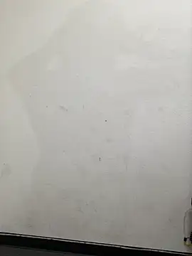 Snapshot of MiamiBang chatting on December 11, 5:37 pm MiamiBang online show from December 11, 5:37 pm