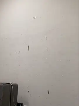 Snapshot of MiamiBang chatting on February 4, 10:32 am MiamiBang online show from February 4, 10:32 am