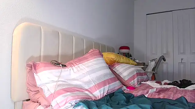 MistressLava Femdom online show from April 7, 9:10 am