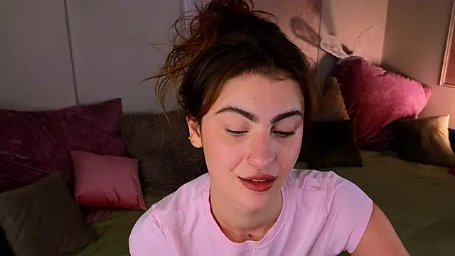 tomorrows day online show from October 19, 9:15 pm