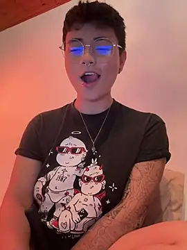 Ashley Chriss online show from January 10, 5:58 am