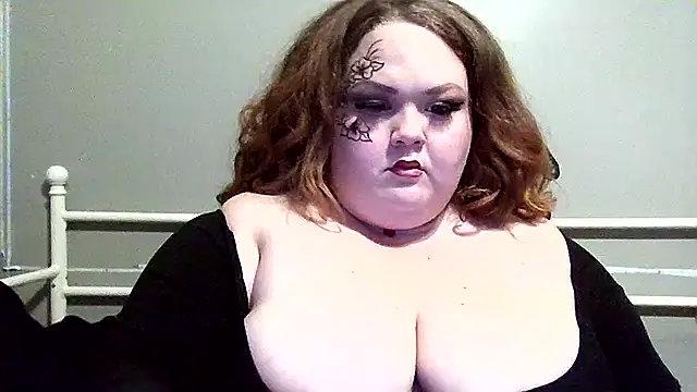 Snapshot of _GodessIsabella_97 chatting on November 5, 3:39 am GodessIsabella 97 online show from November 5, 3:39 am