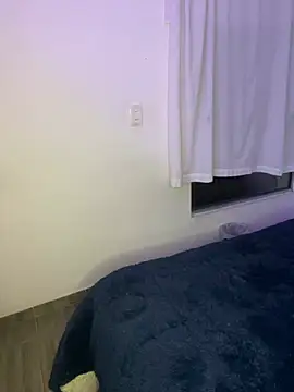 Catyloves online show from February 21, 3:45 am