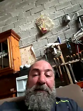 Snapshot of ros217 chatting on October 1, 2:45 pm ros217 online show from October 1, 2:45 pm