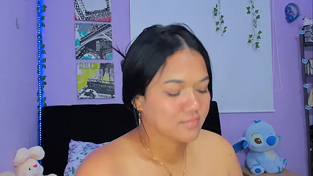 Snapshot of sara_mendez2 chatting on February 6, 5:57 am sara mendez2 online show from February 6, 5:57 am