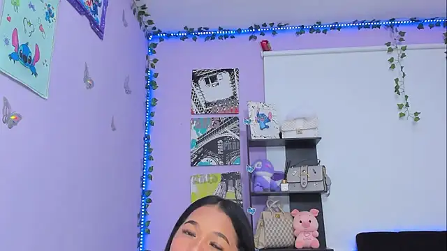 Snapshot of sara_mendez2 chatting on February 24, 6:47 pm sara mendez2 online show from February 24, 6:47 pm