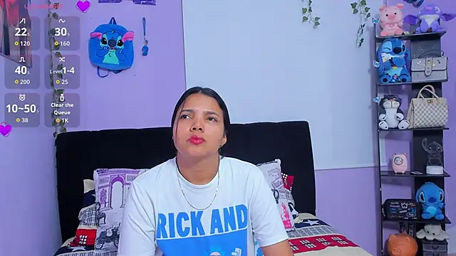 Snapshot of sara_mendez2 chatting on September 23, 10:57 pm sara mendez2 online show from September 23, 10:57 pm
